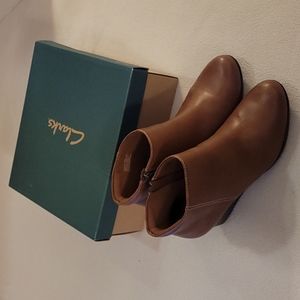 Clarks Wedge Ankle Boots Women's